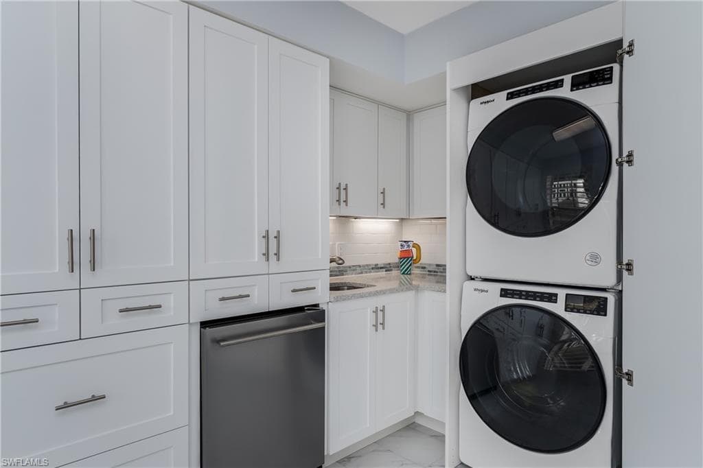 1215 Edington Pl J1 & J2, Marco Island, FL 34145-26