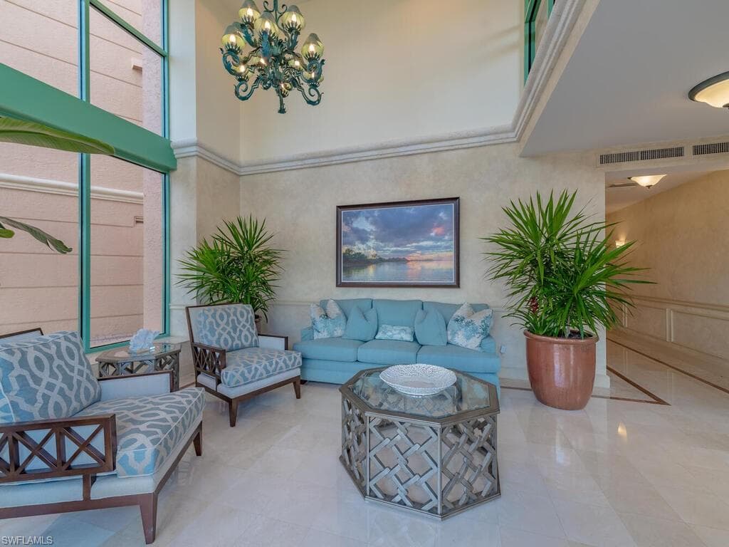 930 Cape Marco Dr 806, Marco Island, FL 34145-35