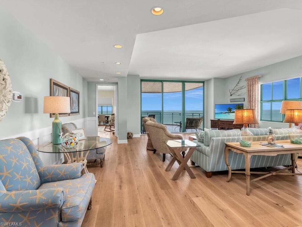 930 Cape Marco Dr 806, Marco Island, FL 34145-3