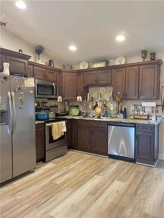 854 Campbell St E, Lehigh Acres, FL 33974-4