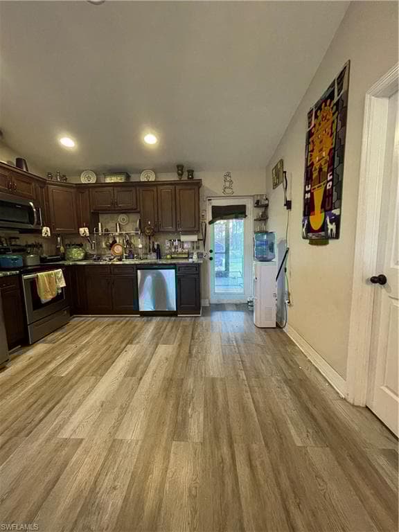 854 Campbell St E, Lehigh Acres, FL 33974-6