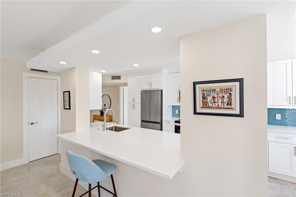 17 Bluebill Ave 101, Naples, FL 34108-12
