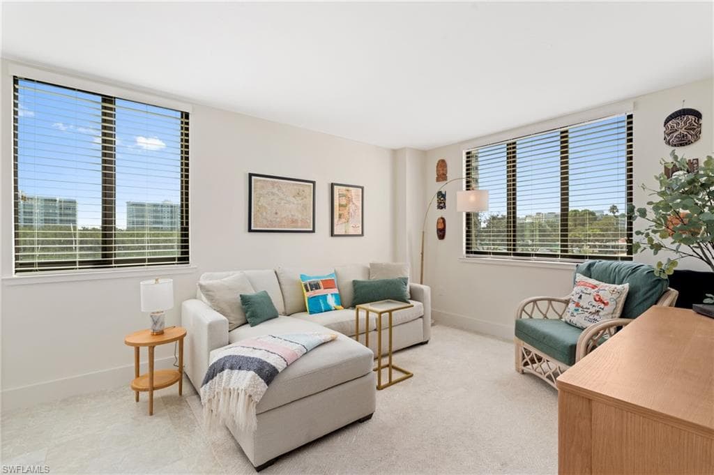 17 Bluebill Ave 101, Naples, FL 34108-26
