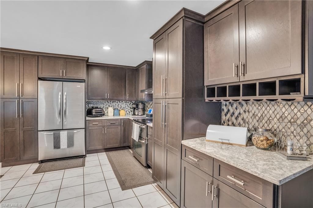 2601 Cortez Blvd, Fort Myers, FL 33901-4