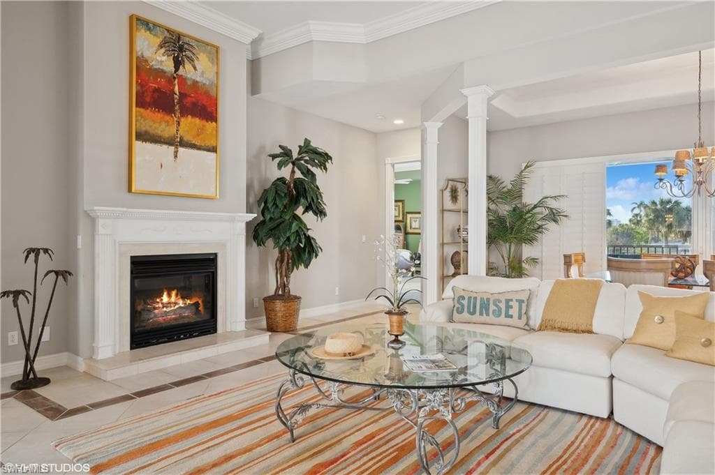 446 Bayside Ave, Naples, FL 34108-27