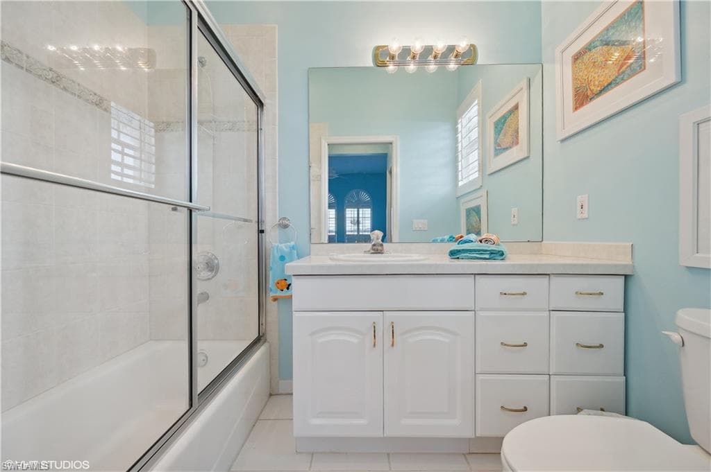 446 Bayside Ave, Naples, FL 34108-37
