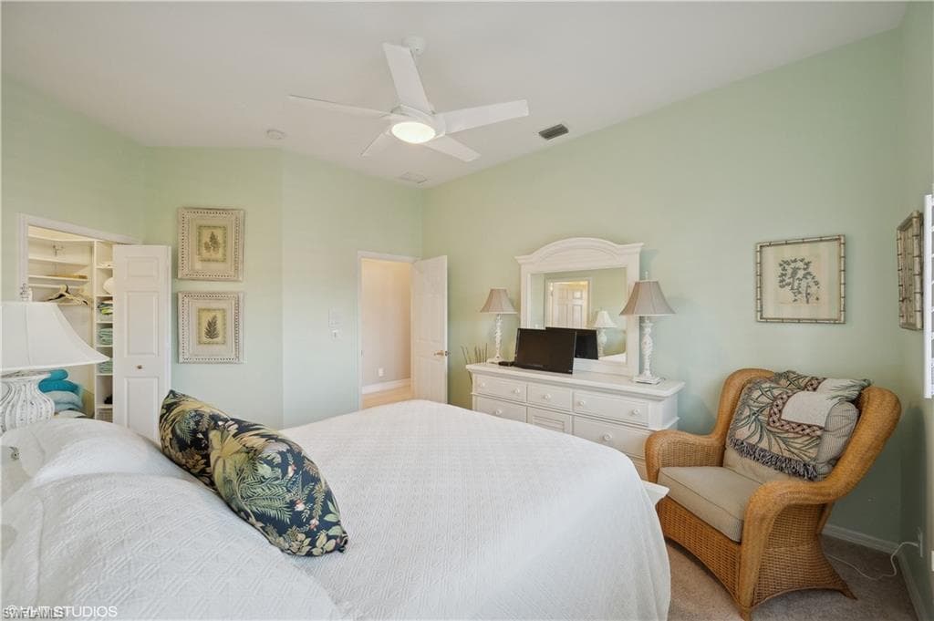 446 Bayside Ave, Naples, FL 34108-41