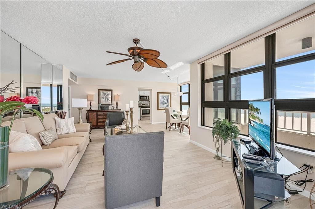 320 Seaview Ct 1512, Marco Island, FL 34145-8