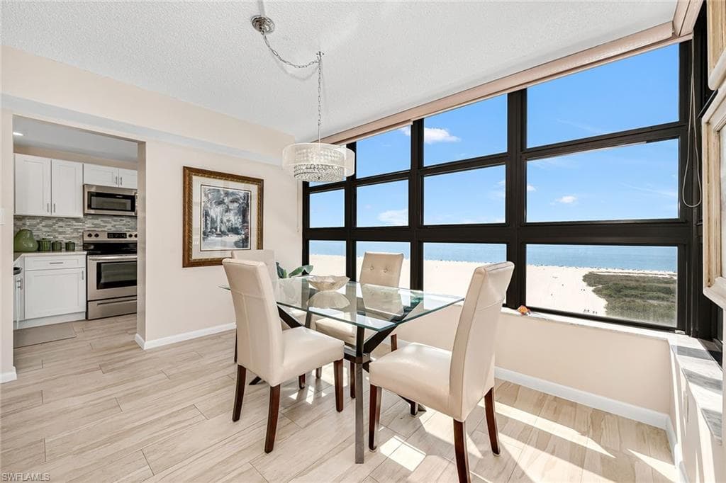 320 Seaview Ct 1512, Marco Island, FL 34145-14
