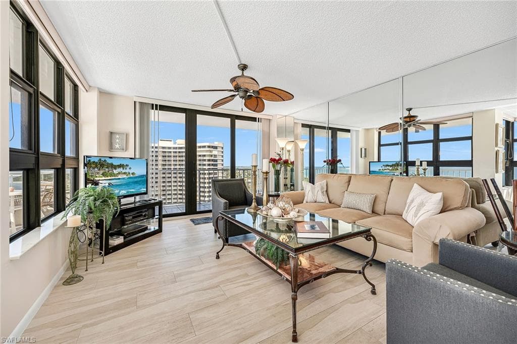 320 Seaview Ct 1512, Marco Island, FL 34145-4