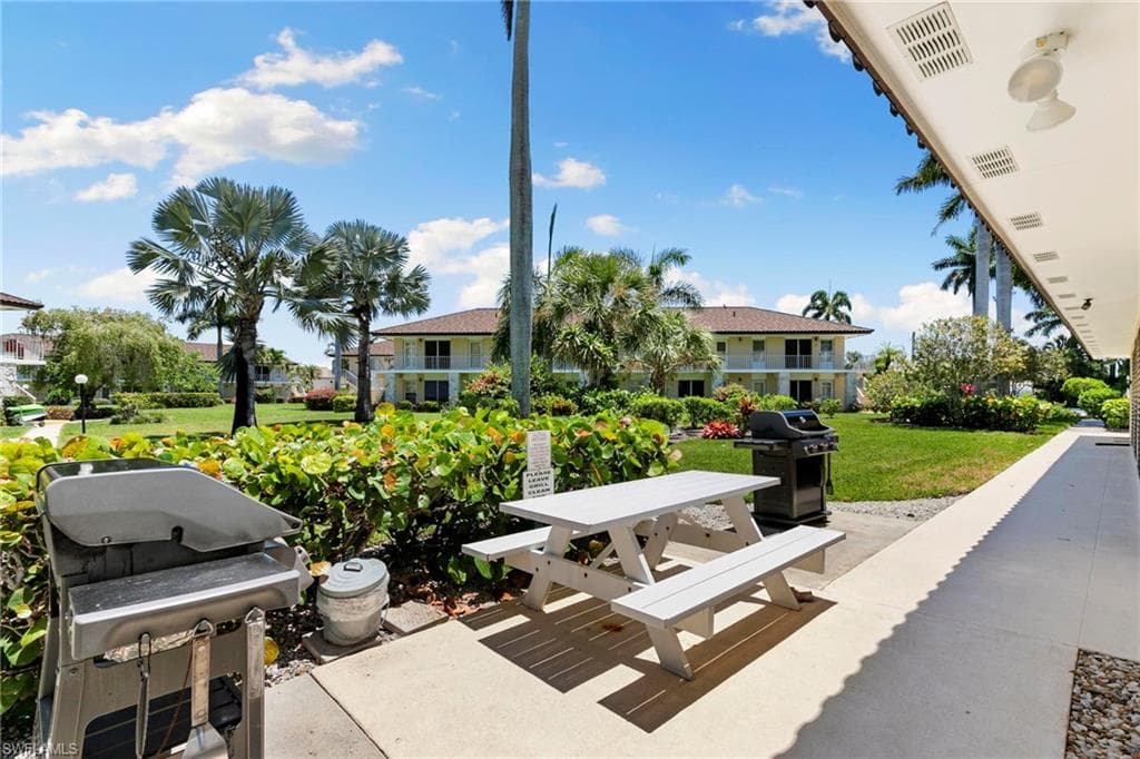 167 Collier Blvd H4, Marco Island, FL 34145-21