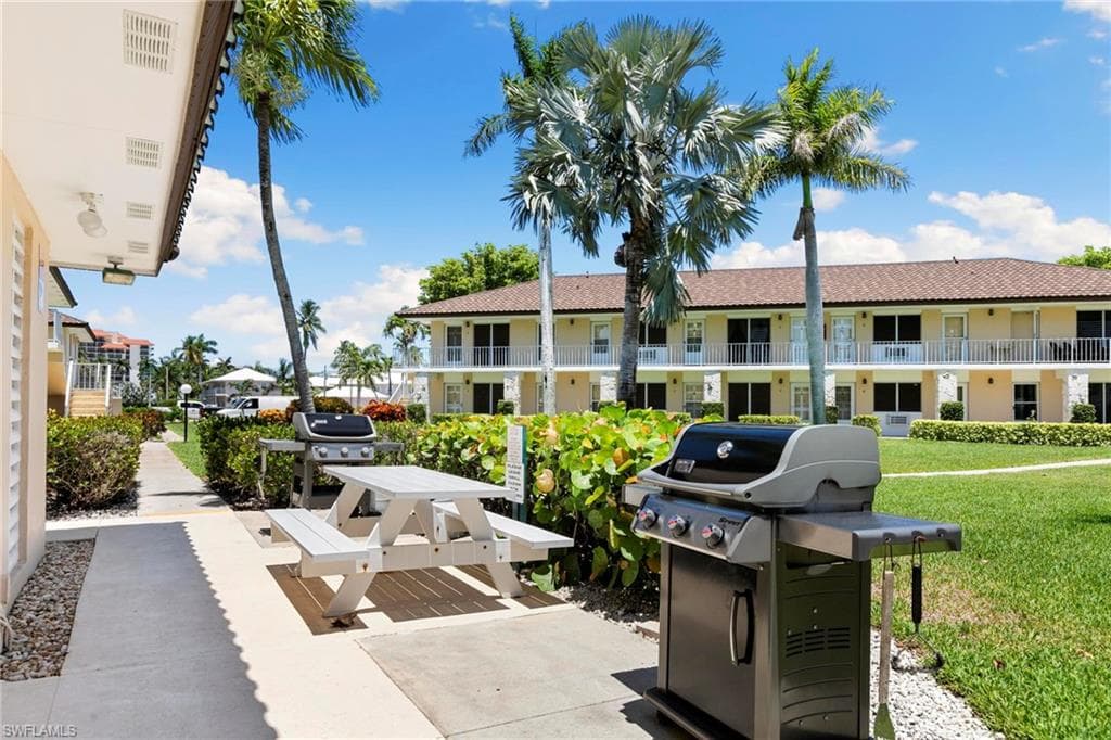 167 Collier Blvd H4, Marco Island, FL 34145-23