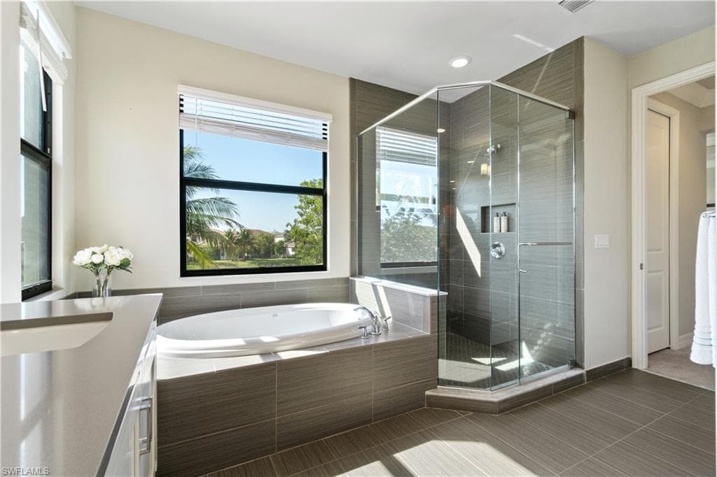 4451 Crimson Ave, Naples, FL 34119-18
