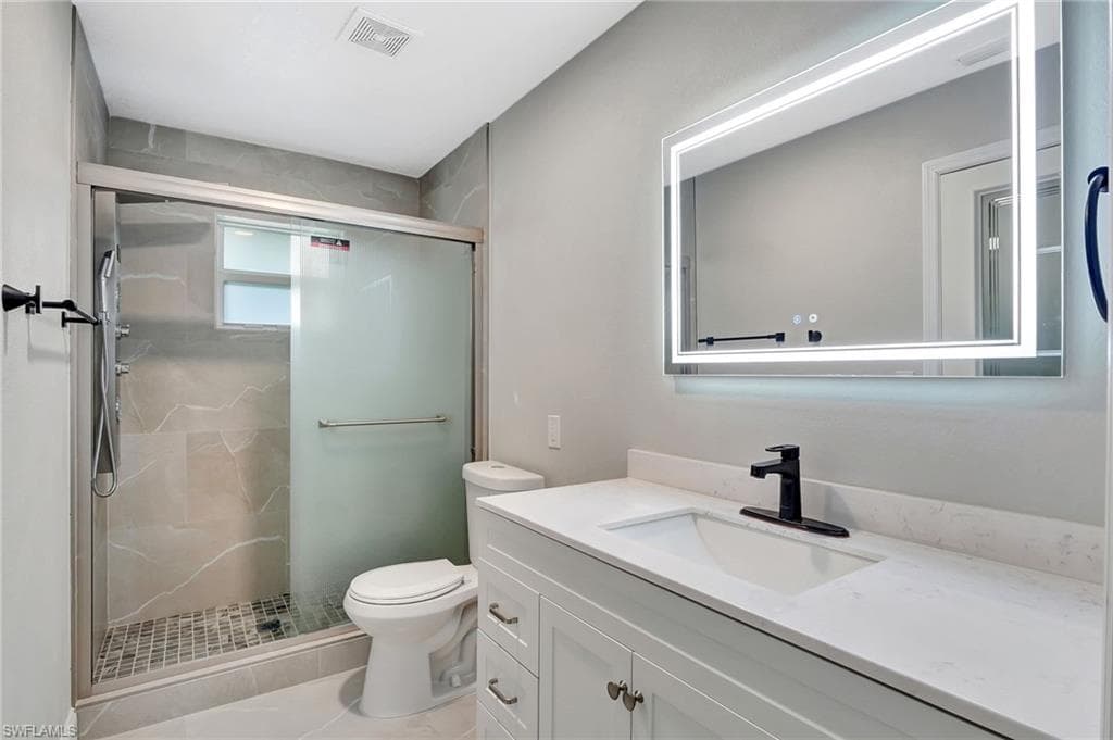 11 Rivard Rd 19, Naples, FL 34112-17