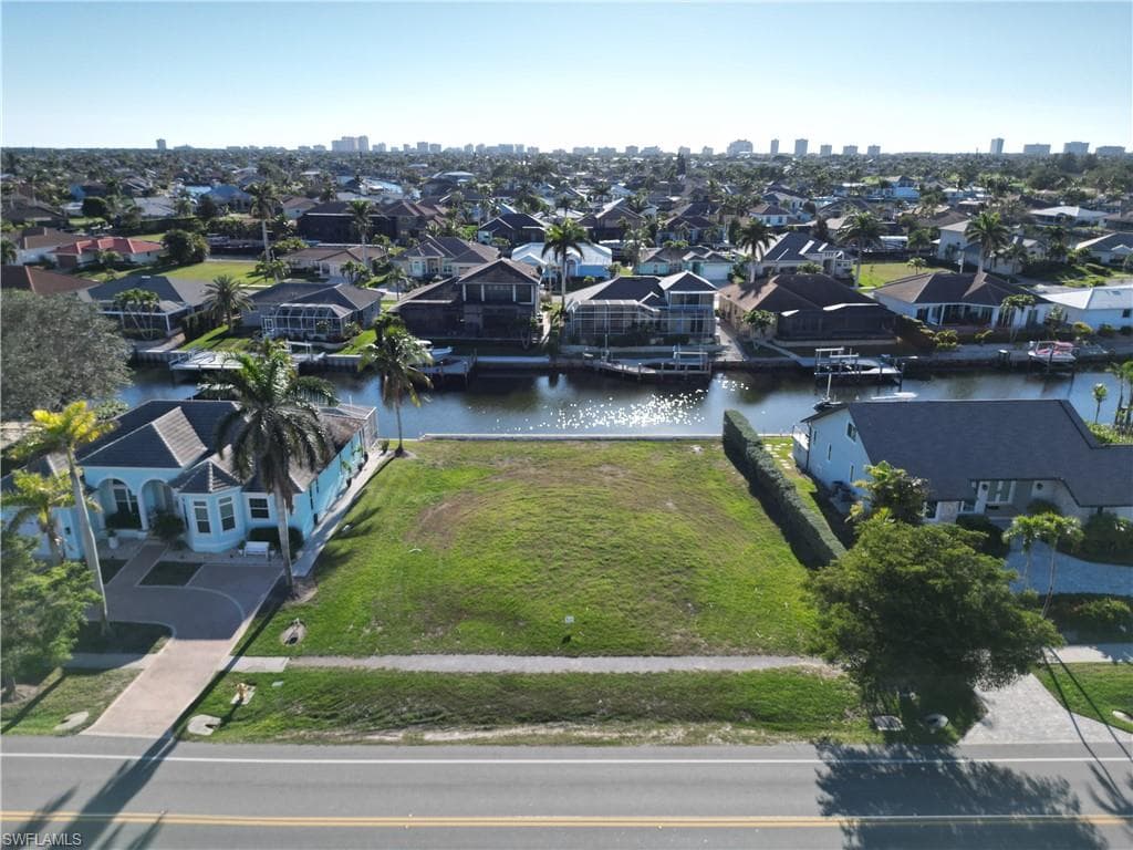 268 Barfield Dr, Marco Island, FL 34145-1