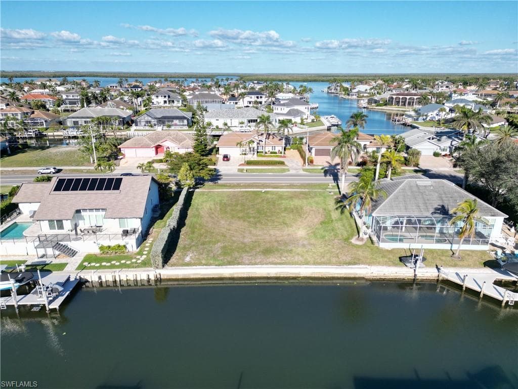 268 Barfield Dr, Marco Island, FL 34145-4