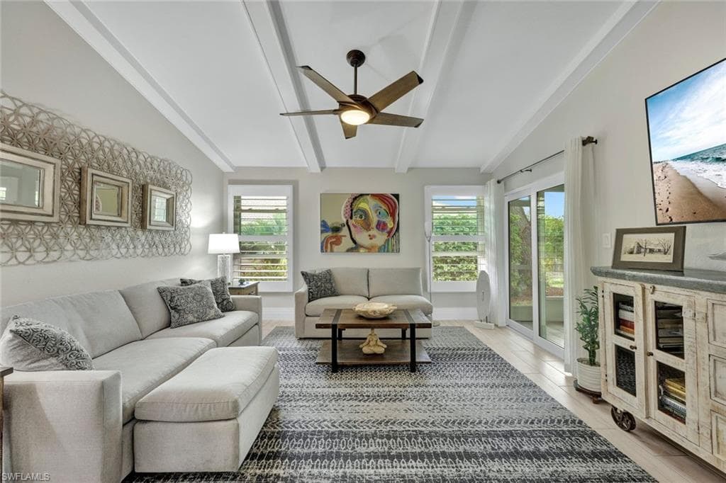 357 Emerald Bay Cir Q1, Naples, FL 34110-10