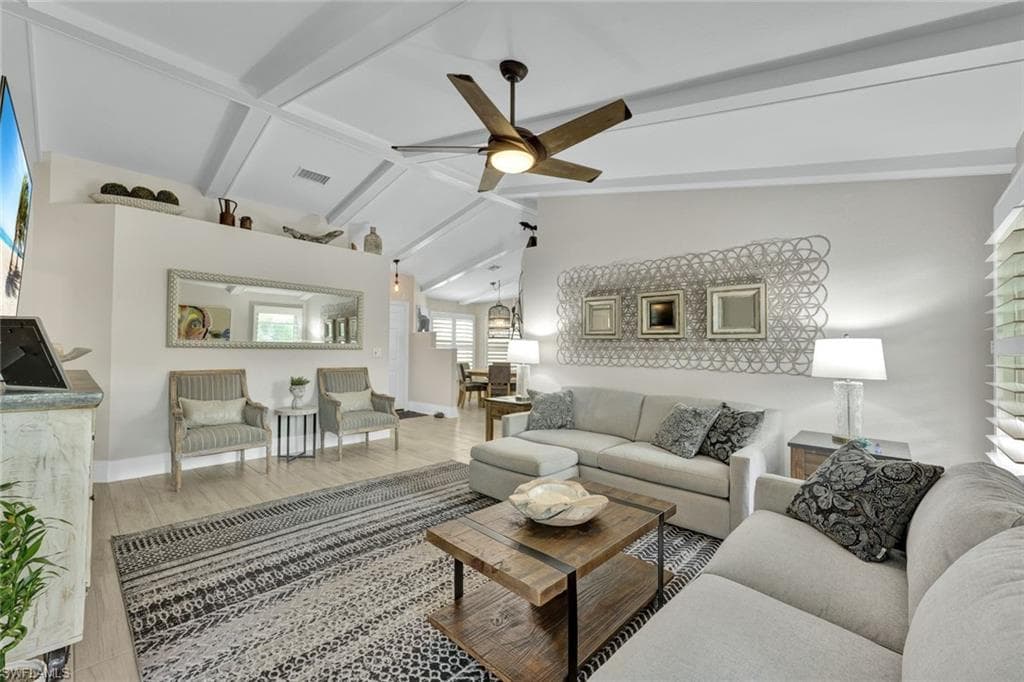 357 Emerald Bay Cir Q1, Naples, FL 34110-8