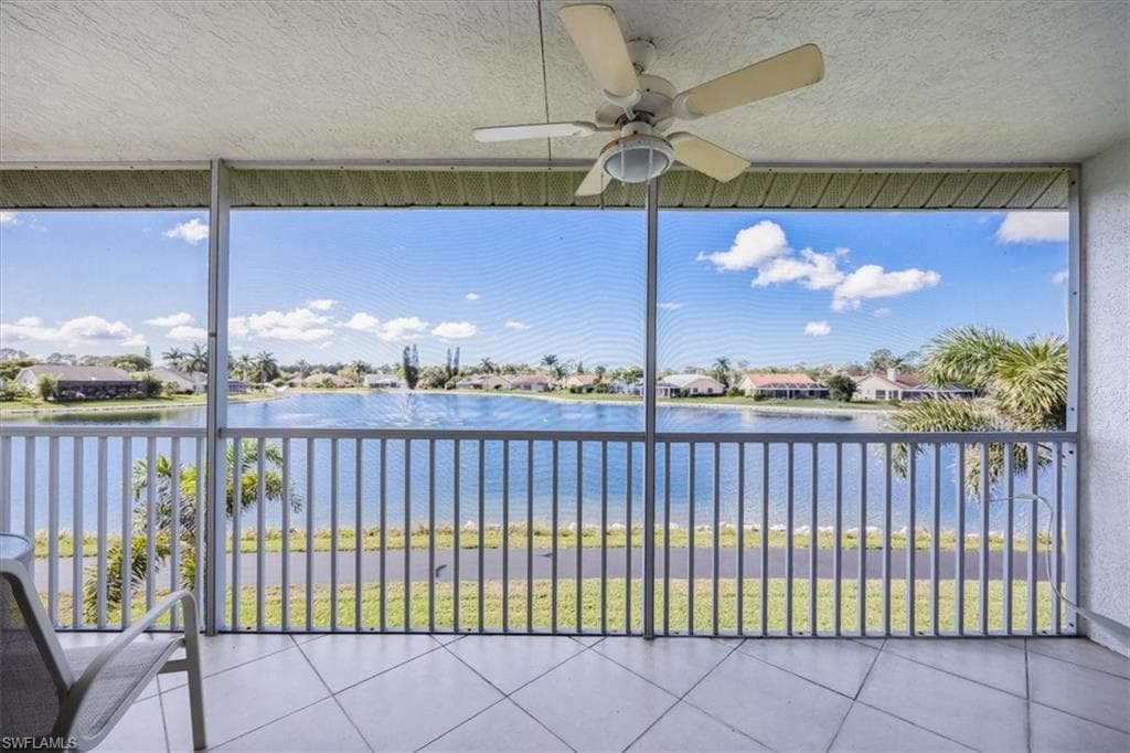 1060 Partridge Cir 201, Naples, FL 34104-1