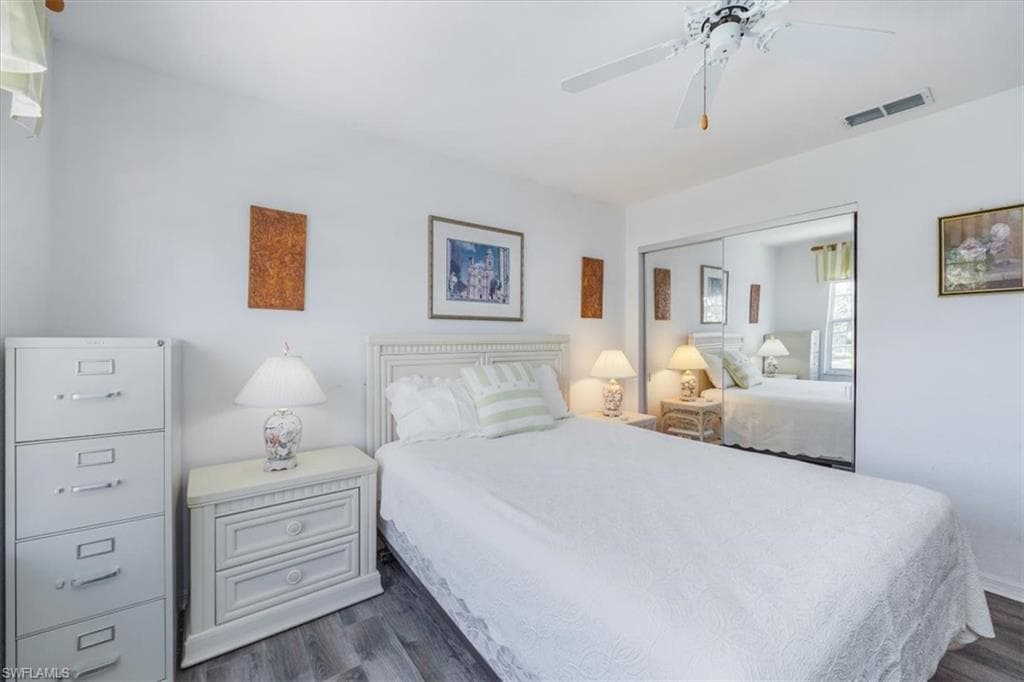 1060 Partridge Cir 201, Naples, FL 34104-22