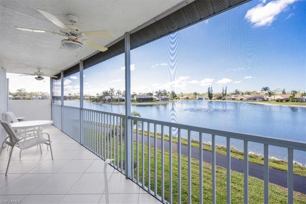 1060 Partridge Cir 201, Naples, FL 34104-24