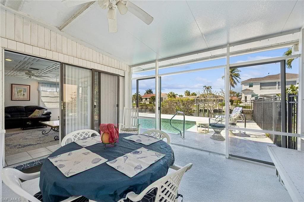 840 Wintergreen Ct, Marco Island, FL 34145-35