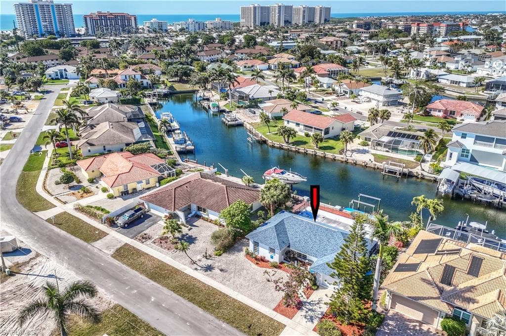 840 Wintergreen Ct, Marco Island, FL 34145-49