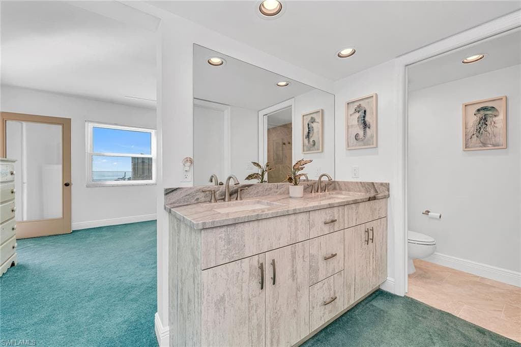 901 Collier Ct 905, Marco Island, FL 34145-19