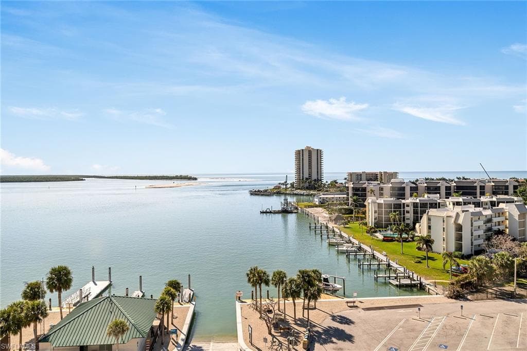 901 Collier Ct 905, Marco Island, FL 34145-29
