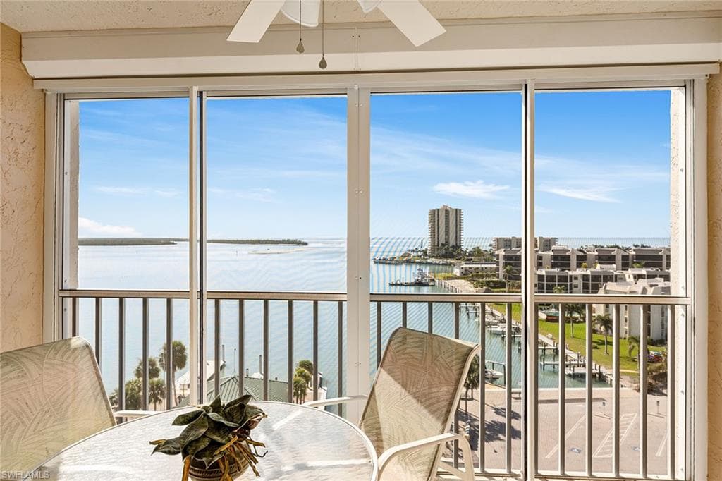 901 Collier Ct 905, Marco Island, FL 34145-3