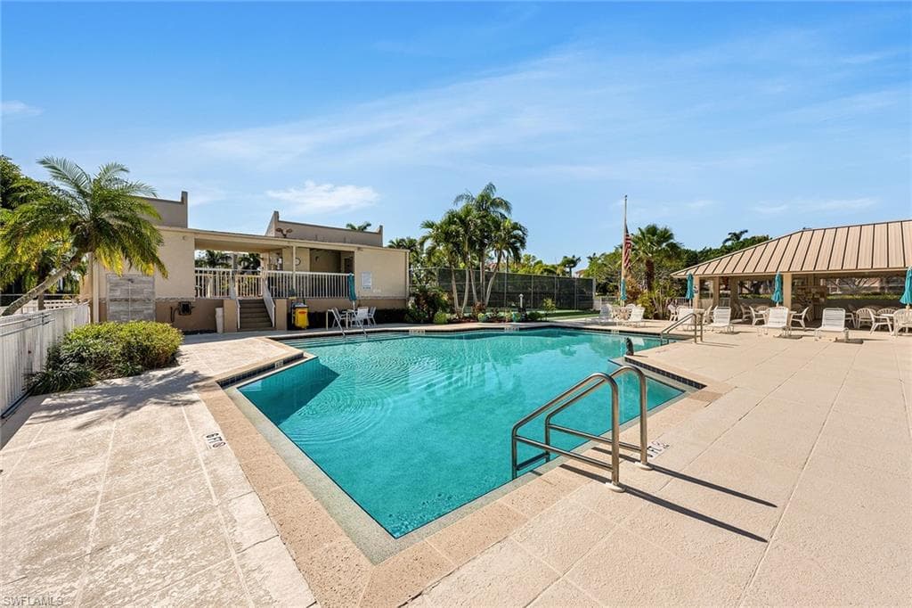 901 Collier Ct 905, Marco Island, FL 34145-39