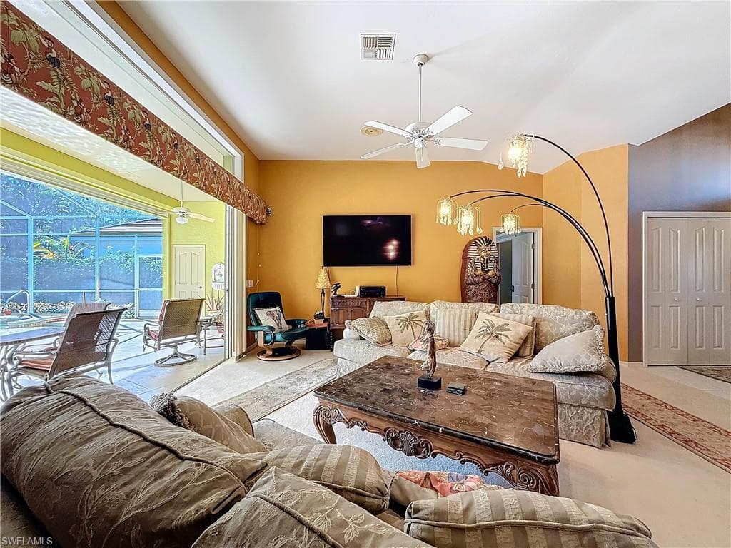9828 Alhambra Ln, Bonita Springs, FL 34135-9