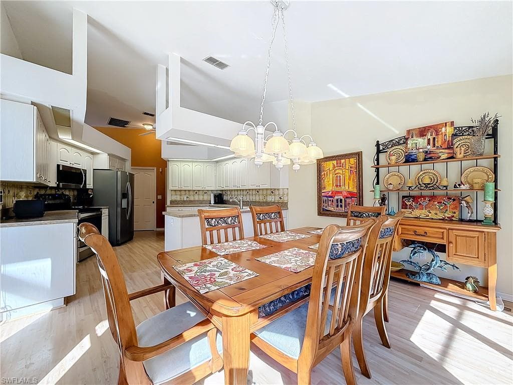 9828 Alhambra Ln, Bonita Springs, FL 34135-21