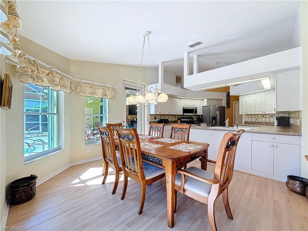 9828 Alhambra Ln, Bonita Springs, FL 34135-22