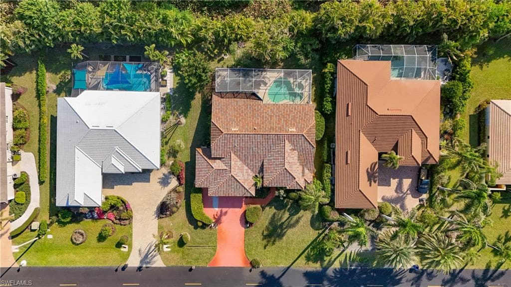 9828 Alhambra Ln, Bonita Springs, FL 34135-3