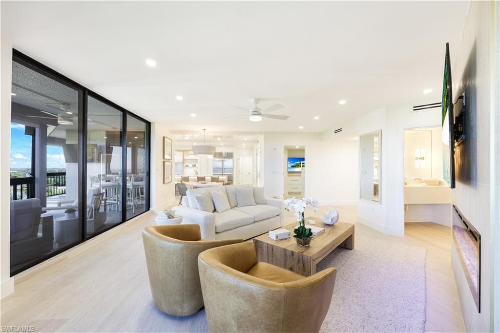 6001 Pelican Bay Blvd 1004, Naples, FL 34108-9