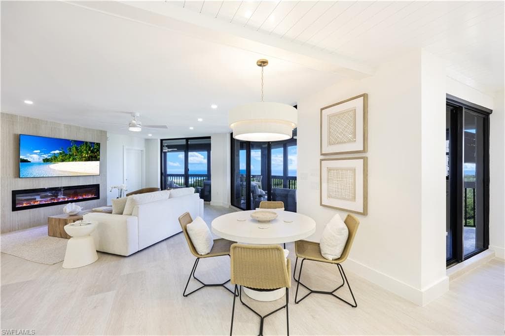 6001 Pelican Bay Blvd 1004, Naples, FL 34108-15