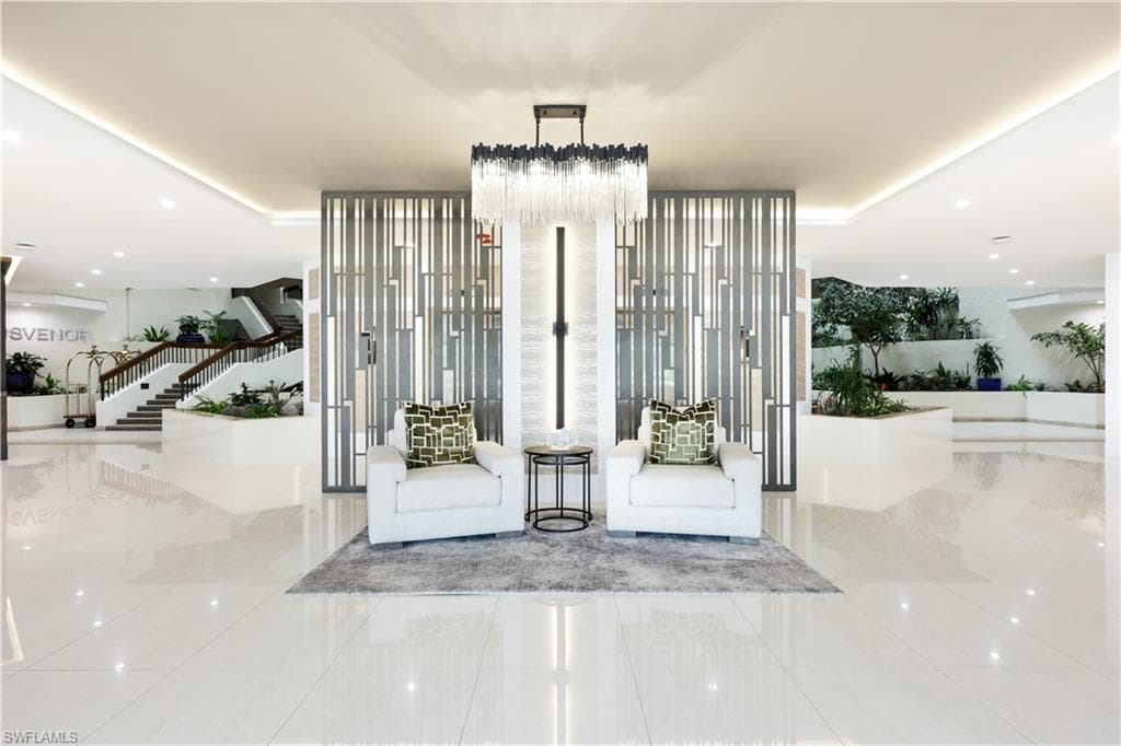 6001 Pelican Bay Blvd 1004, Naples, FL 34108-33