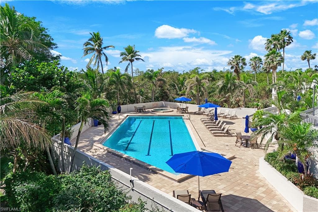 6001 Pelican Bay Blvd 1004, Naples, FL 34108-35