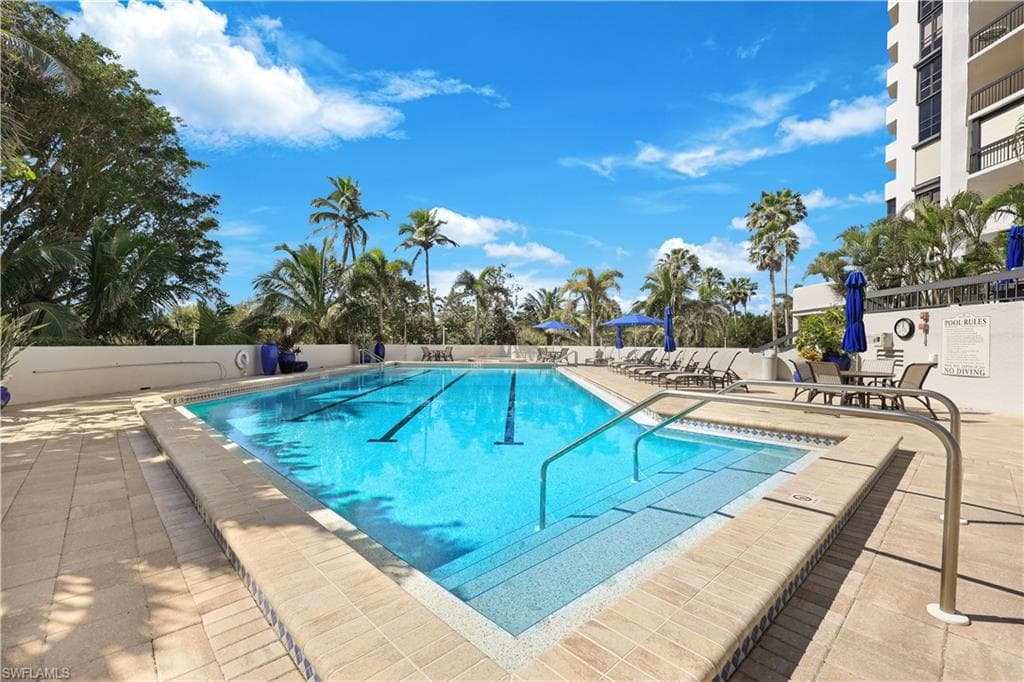 6001 Pelican Bay Blvd 1004, Naples, FL 34108-36
