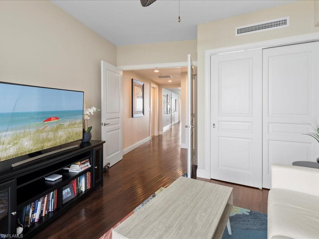 1050 Borghese Ln 1604, Naples, FL 34114-25