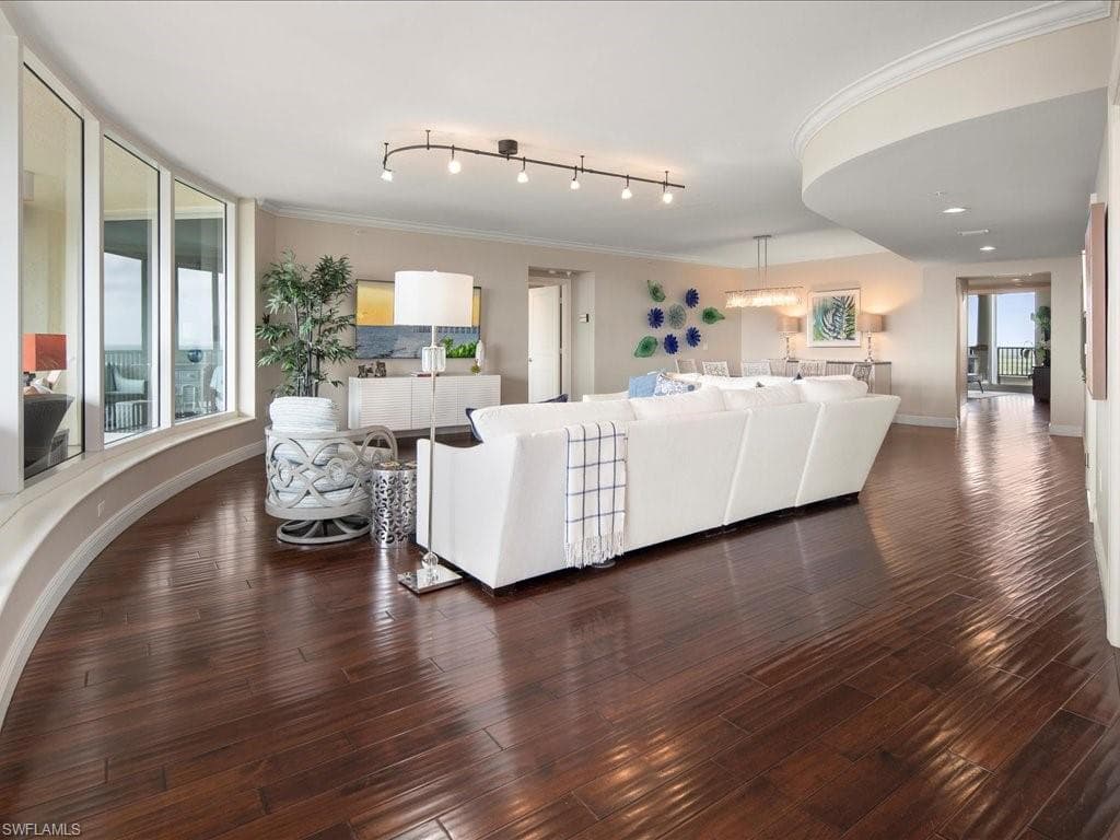 1050 Borghese Ln 1604, Naples, FL 34114-7