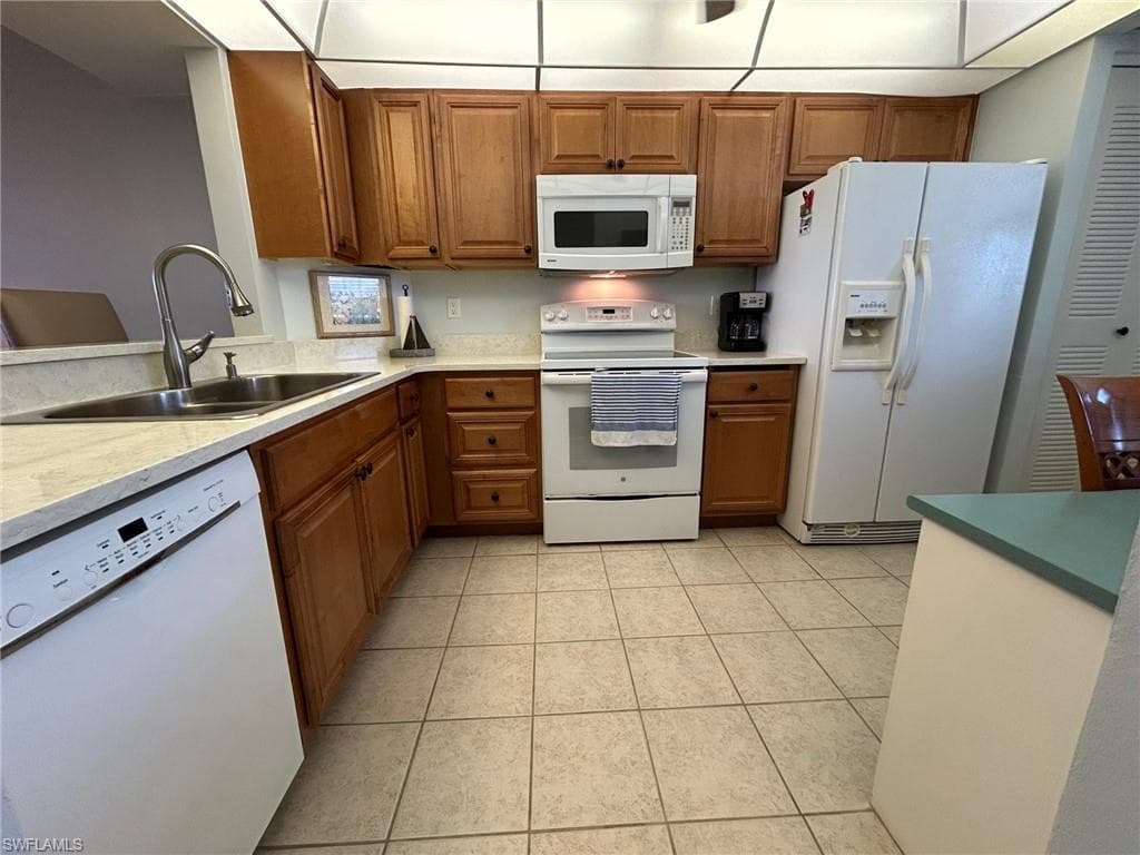 320 Seaview Ct 2-302, Marco Island, FL 34145-12