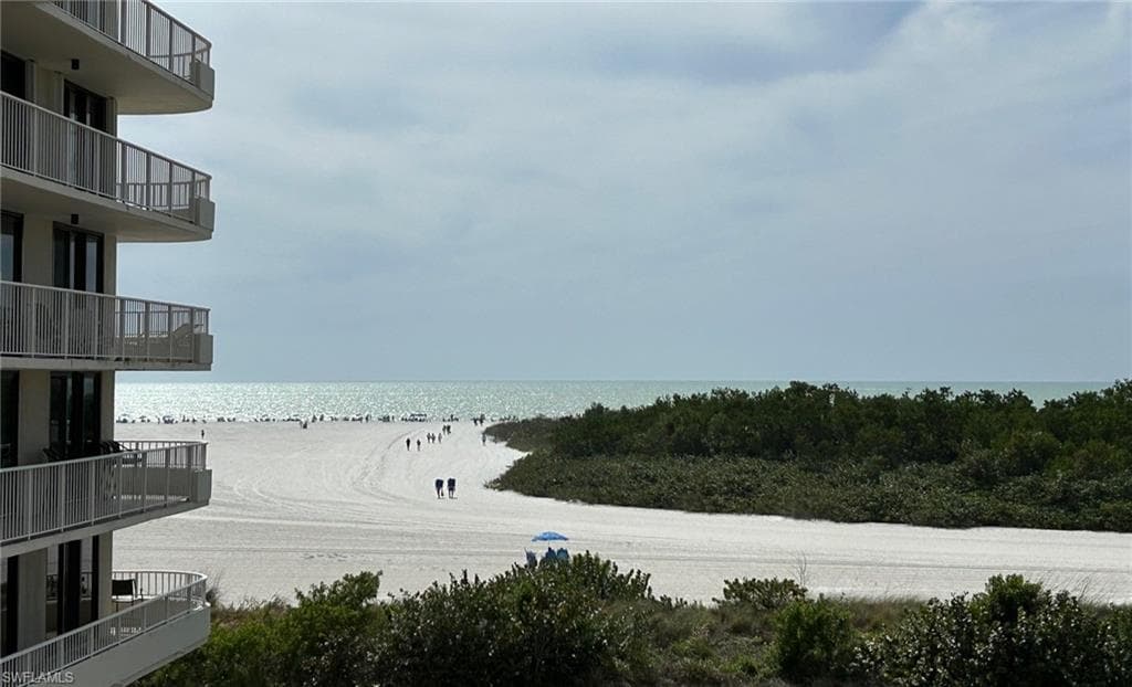320 Seaview Ct 2-302, Marco Island, FL 34145-3