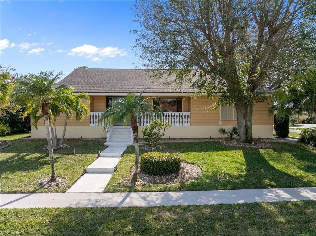 1333 Jamaica Rd, Marco Island, FL 34145-21