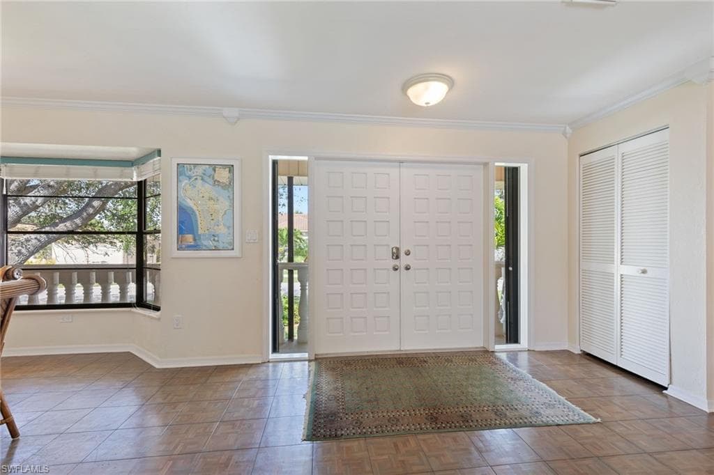 1333 Jamaica Rd, Marco Island, FL 34145-3