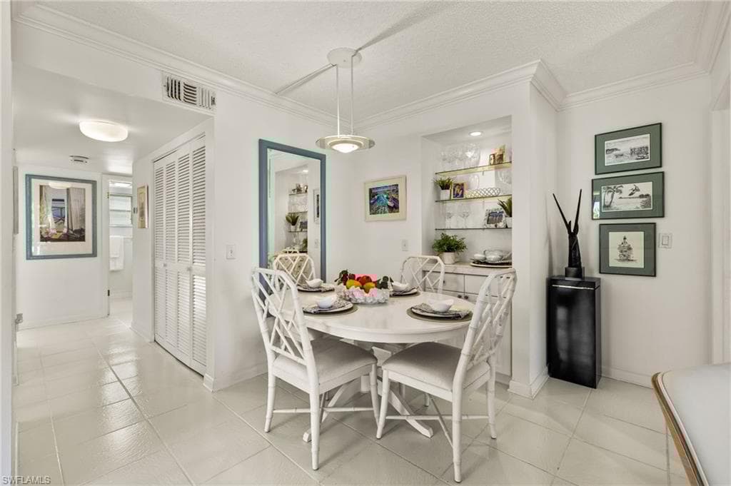 744 Broad Ave S 744, Naples, FL 34102-11