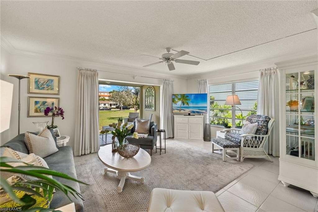 744 Broad Ave S 744, Naples, FL 34102-1