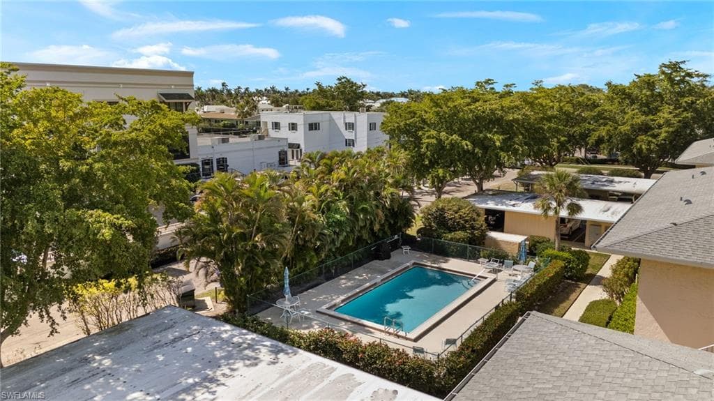 744 Broad Ave S 744, Naples, FL 34102-34