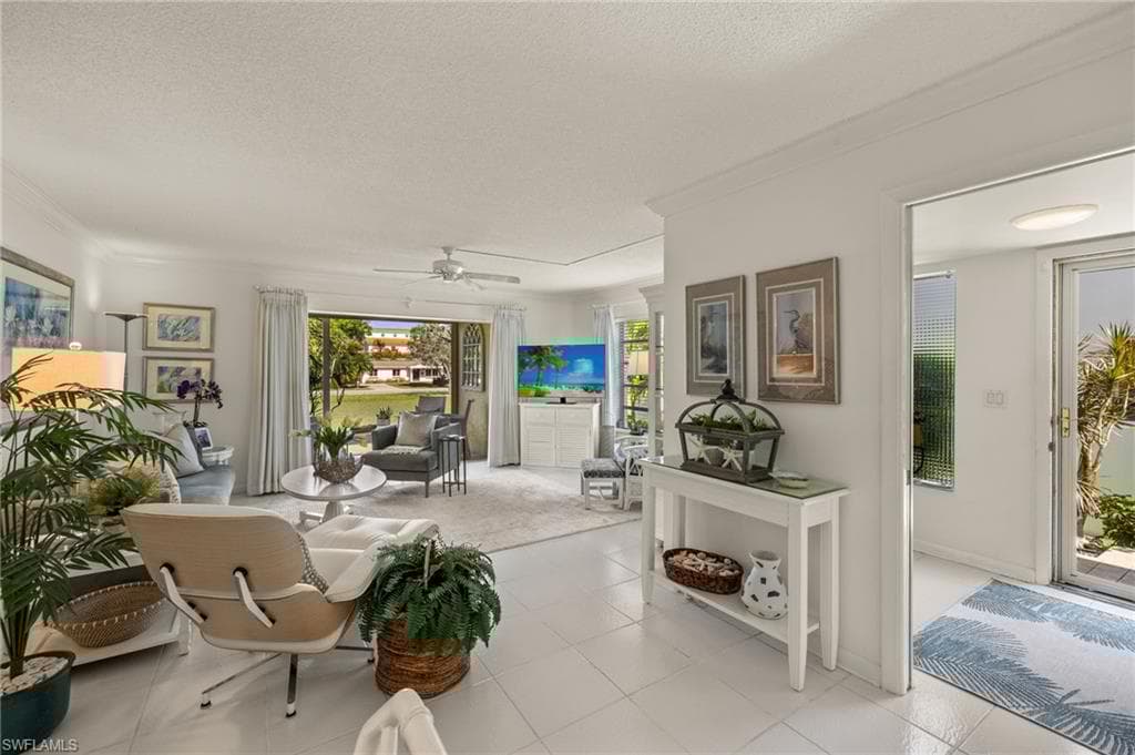 744 Broad Ave S 744, Naples, FL 34102-8
